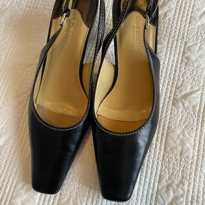 Liz Claiborne Flex sling back heels